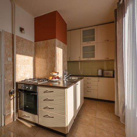 Loggia Apartman Győr Exteriör bild